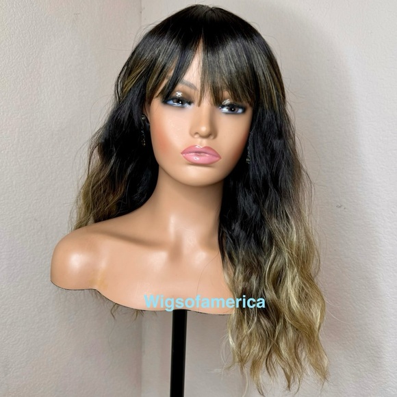 Bob wig with bangs 18 inches long Heat ok ash green ombre black - Picture 6 of 9